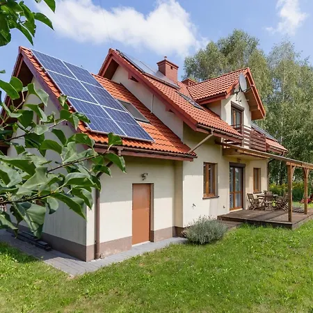 Three-bedroom House Czarnochowice By Renters Holiday home